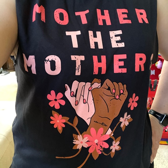 Meet your Posher, Cheryl ♋️☮️💟✝️ - Picture 4 of 5